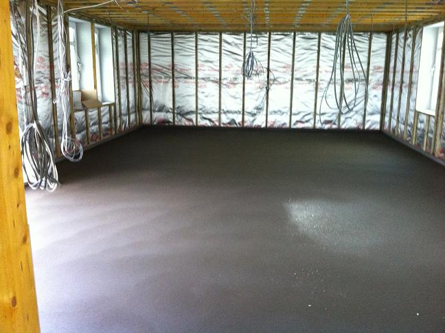 Floor_Screeding_Games-Room2-25